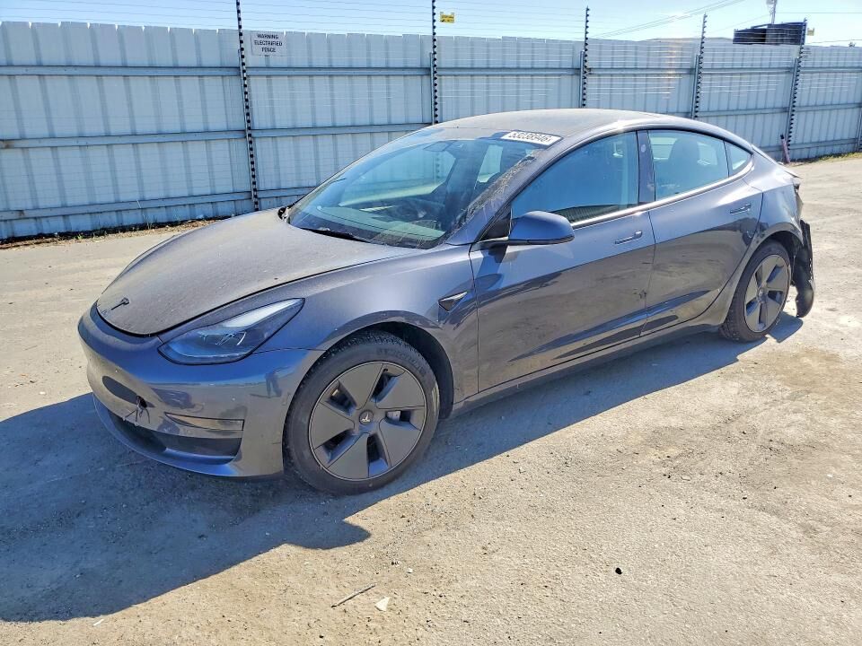 2022 TESLA Model 3