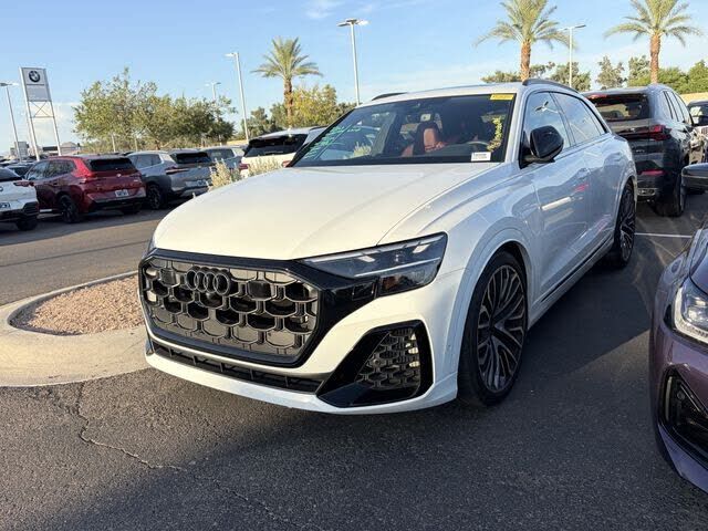 2025 AUDI SQ8