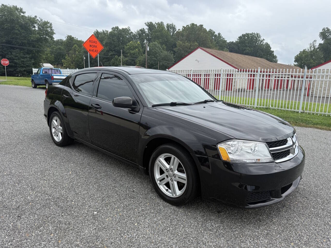 2012 DODGE Avenger