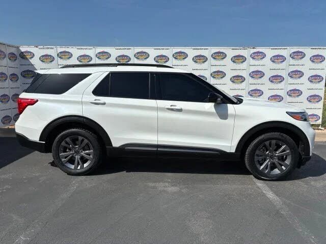 2023 FORD Explorer