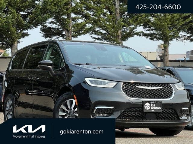 2023 CHRYSLER Pacifica