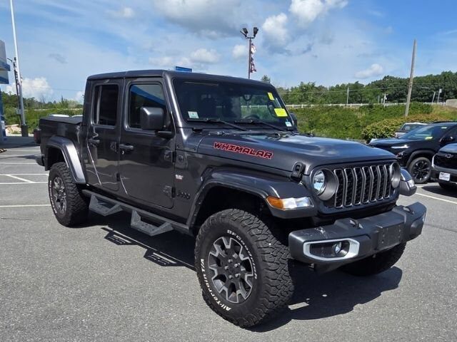 2024 JEEP Gladiator