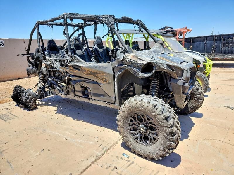 2024 KAWASAKI Teryx