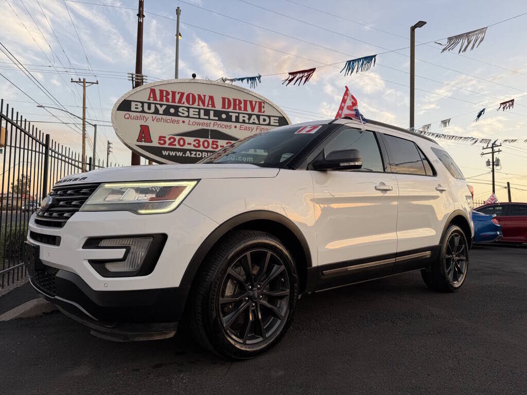 2017 FORD Explorer