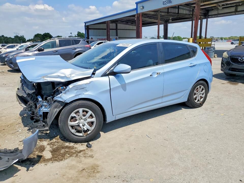2012 HYUNDAI Accent