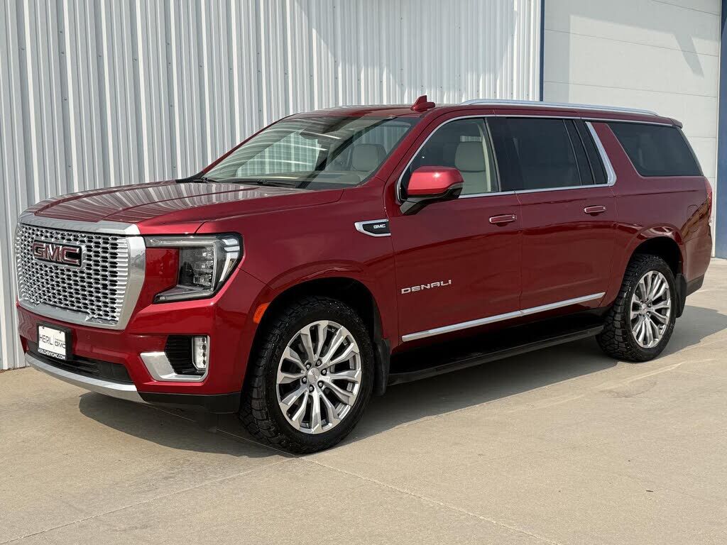 2023 GMC Yukon XL
