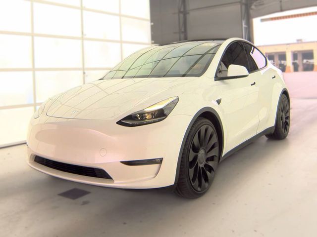 2022 TESLA Model Y
