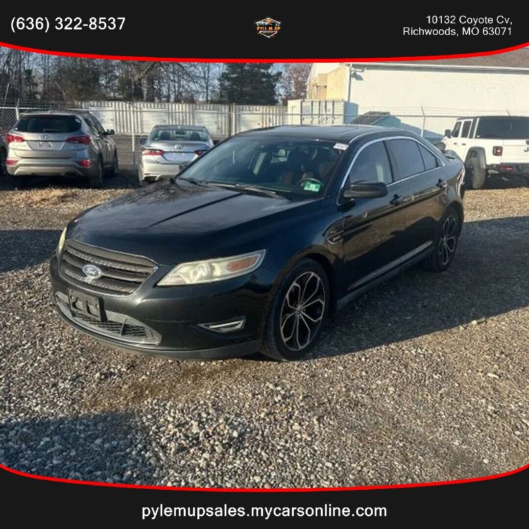 2011 FORD Taurus