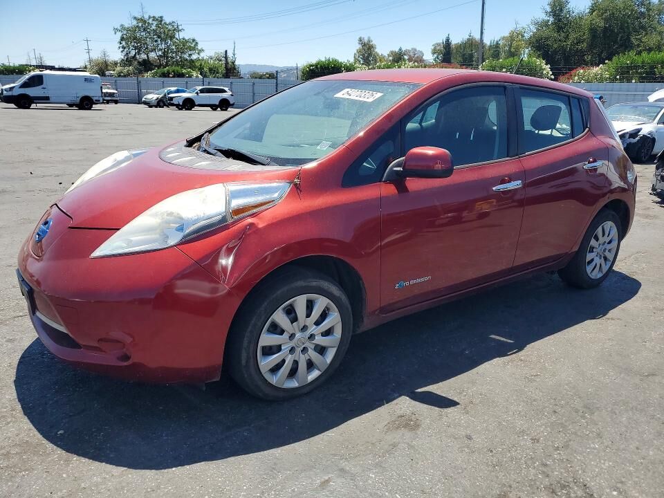 2013 NISSAN Leaf