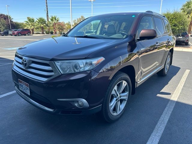 2011 TOYOTA Highlander