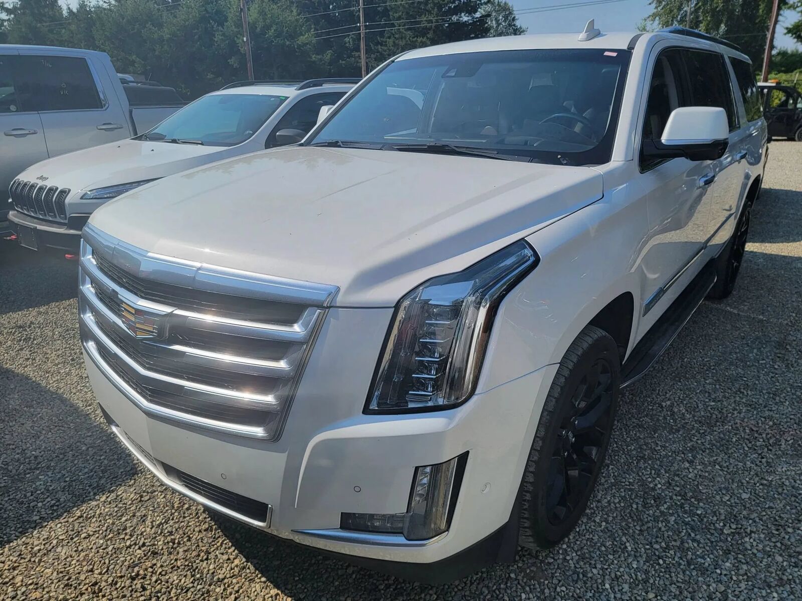 2018 CADILLAC Escalade ESV