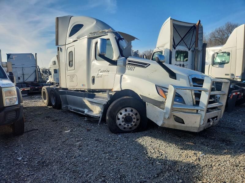 2022 FREIGHTLINER Cascadia
