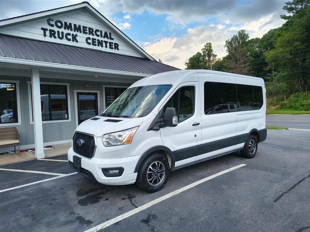 2022 FORD Transit