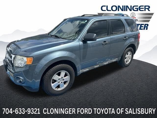 2011 FORD Escape