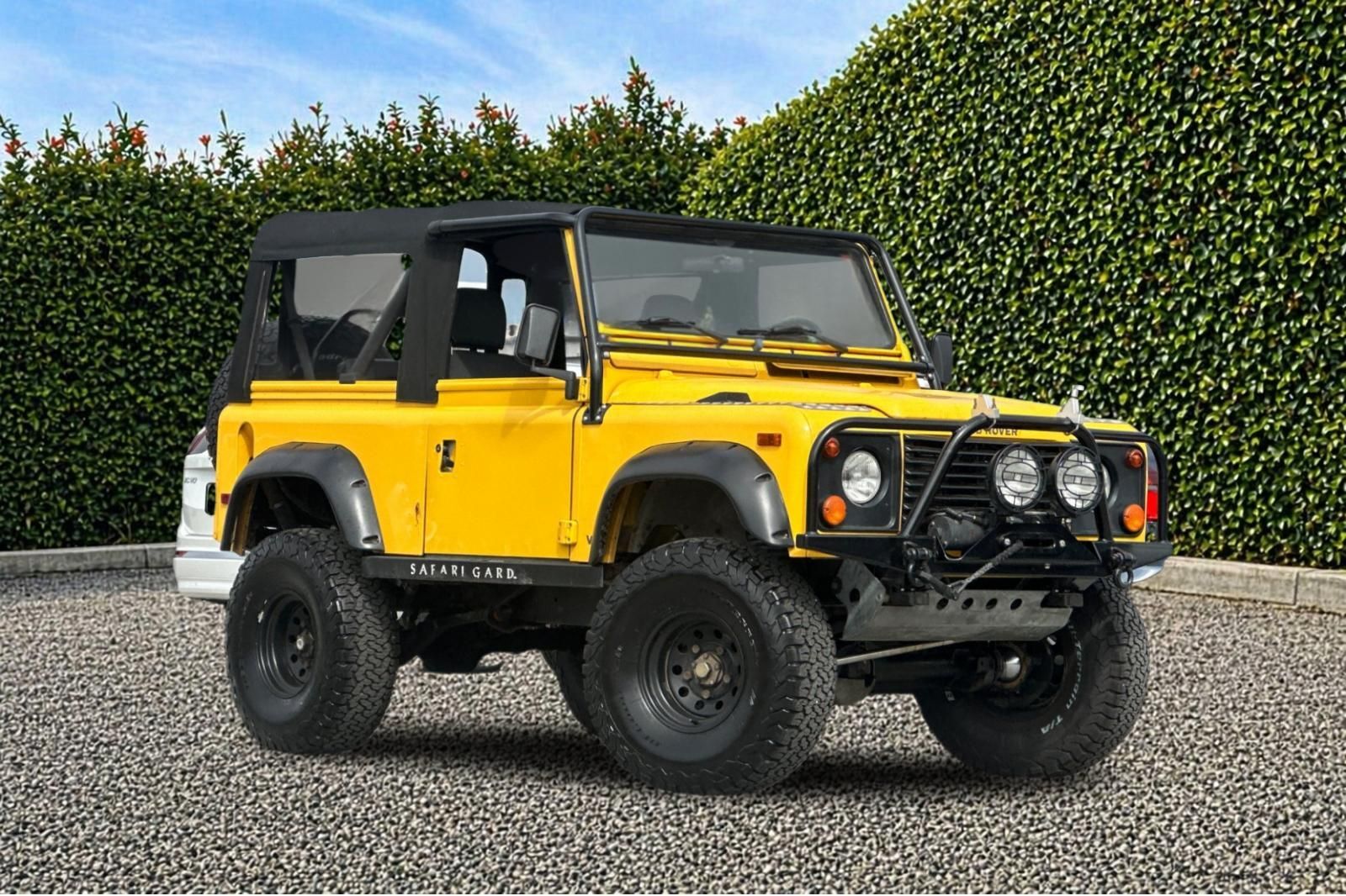 1995 LAND ROVER Defender