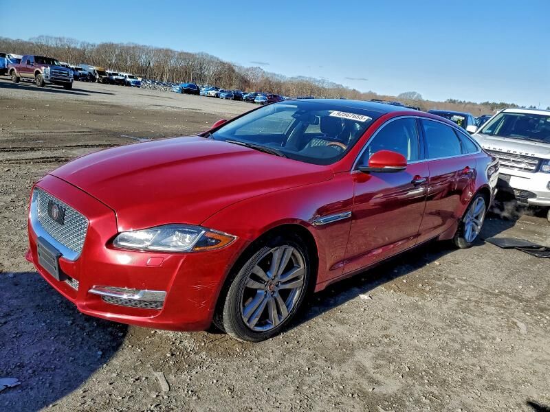 2016 JAGUAR XJ