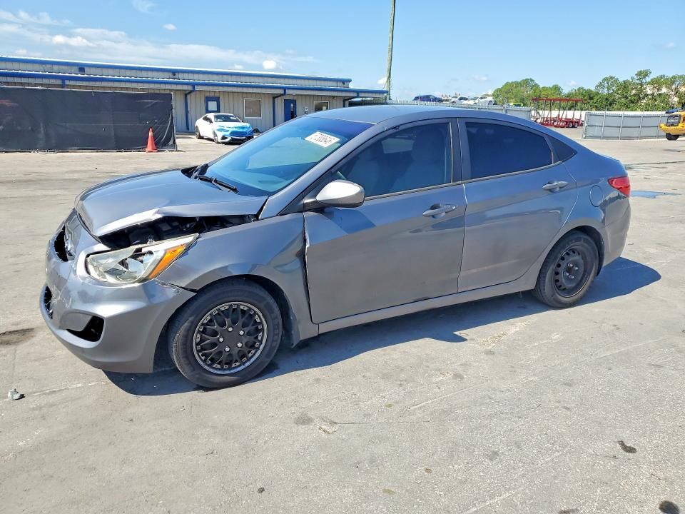 2015 HYUNDAI Accent