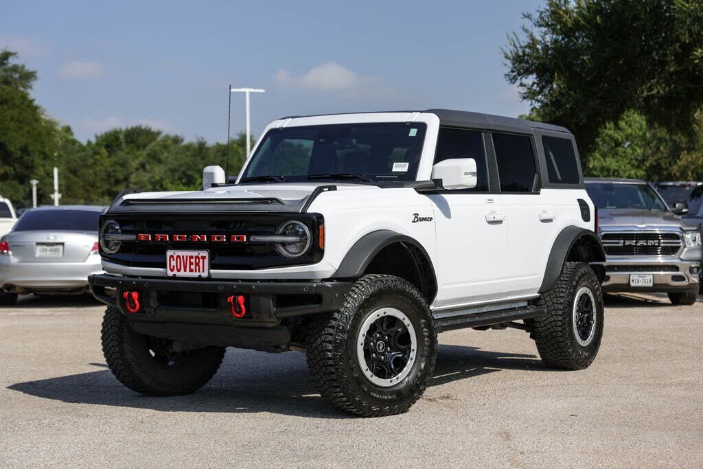2023 FORD Bronco