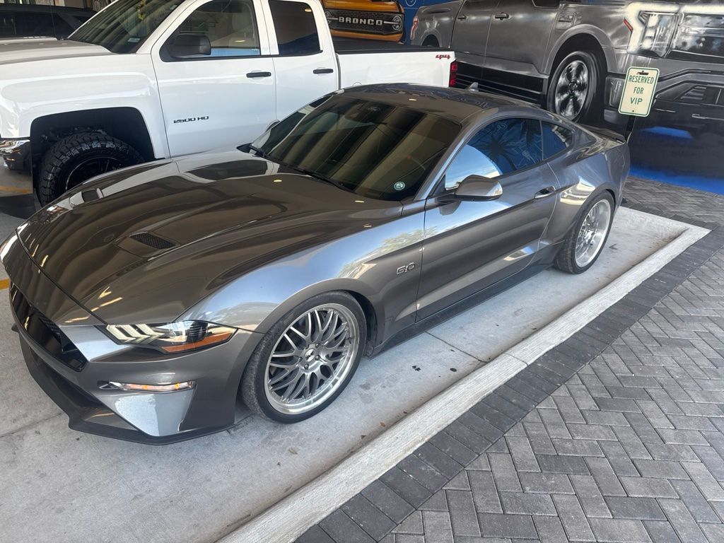 2021 FORD Mustang