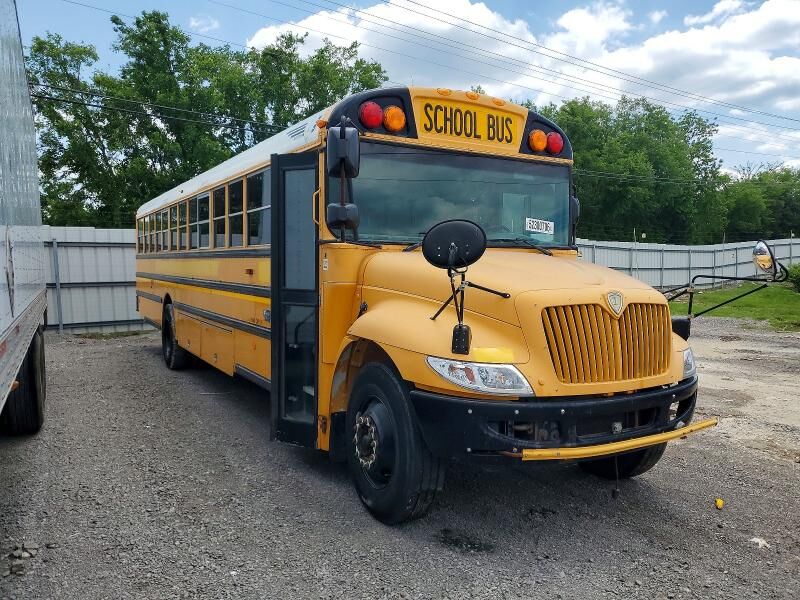 2014 IC BUS PB105