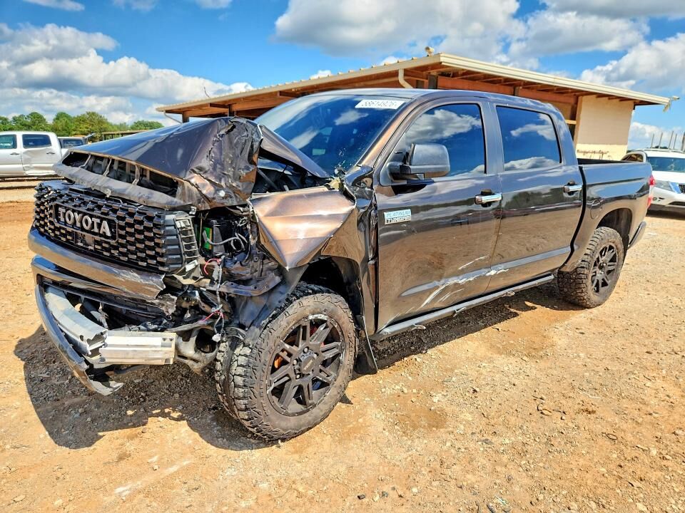 2020 TOYOTA Tundra