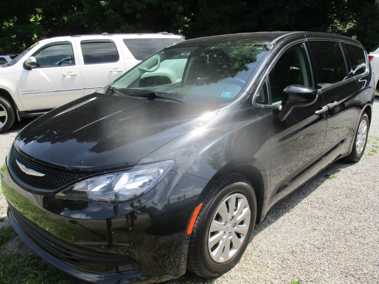 2020 CHRYSLER Voyager
