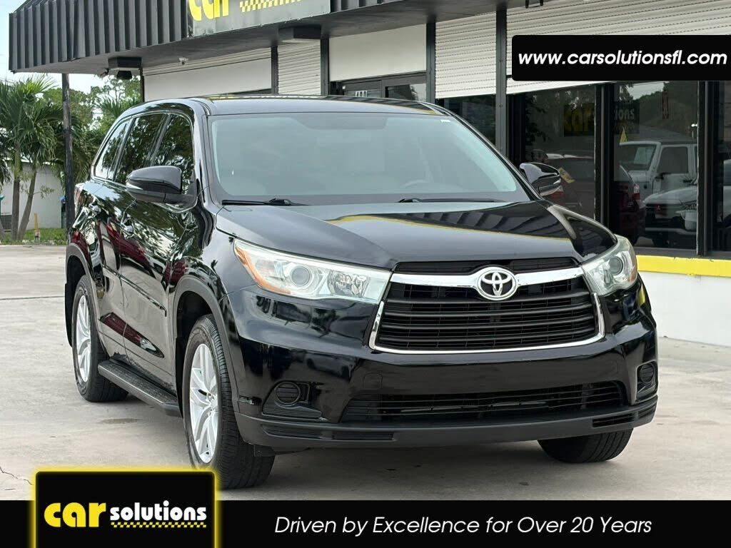 2016 TOYOTA Highlander