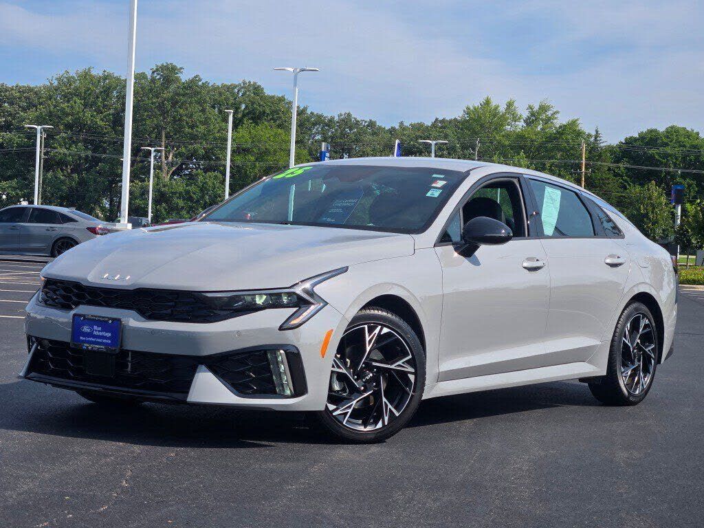 2025 KIA K5