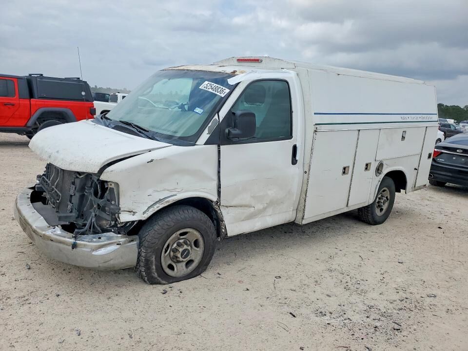 2011 GMC Savana