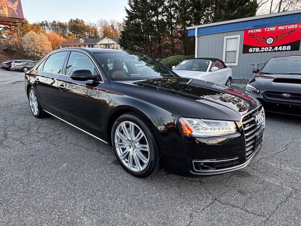 2016 AUDI A8