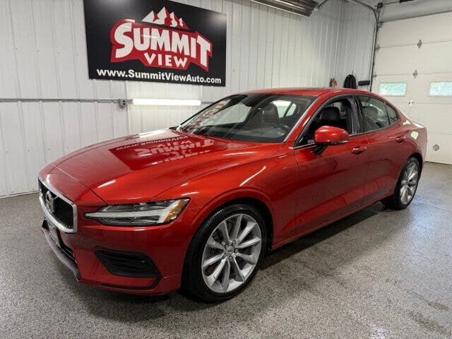 2020 VOLVO S60