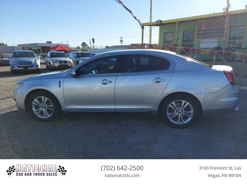 2010 LINCOLN MKS