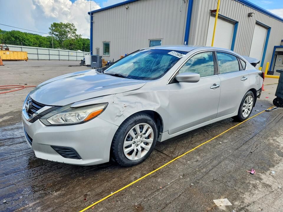 2017 NISSAN Altima