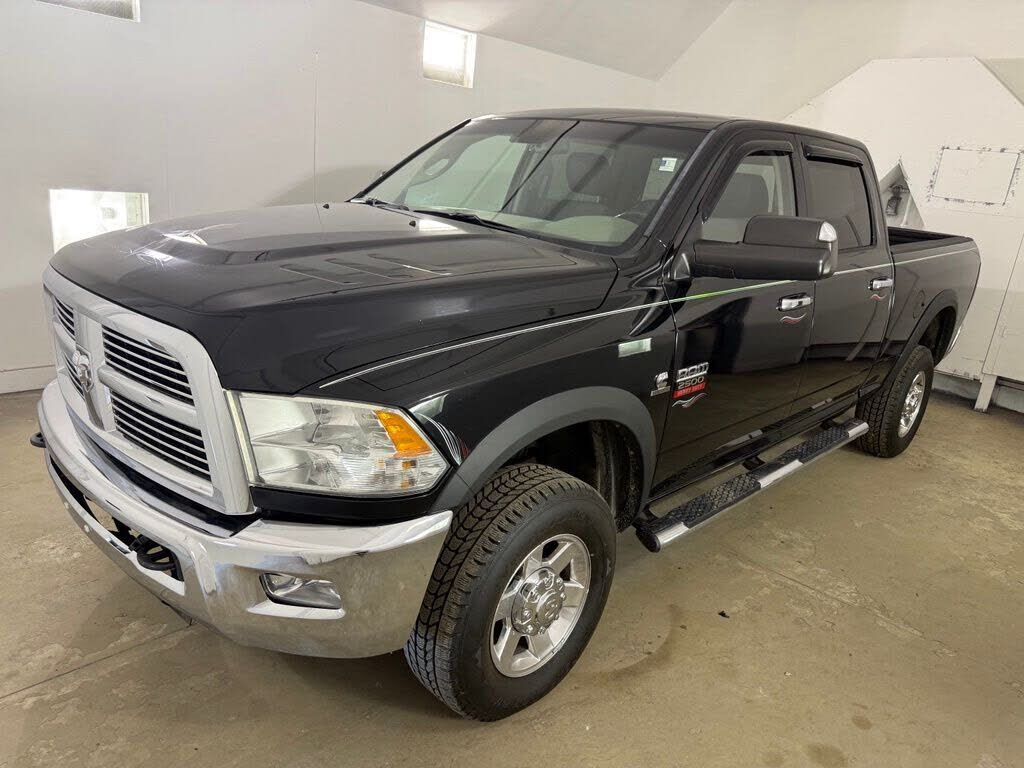 2012 DODGE Ram