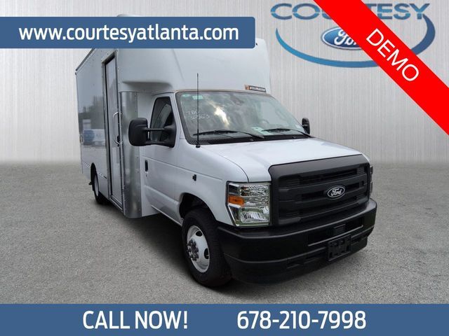 2026 FORD E-350