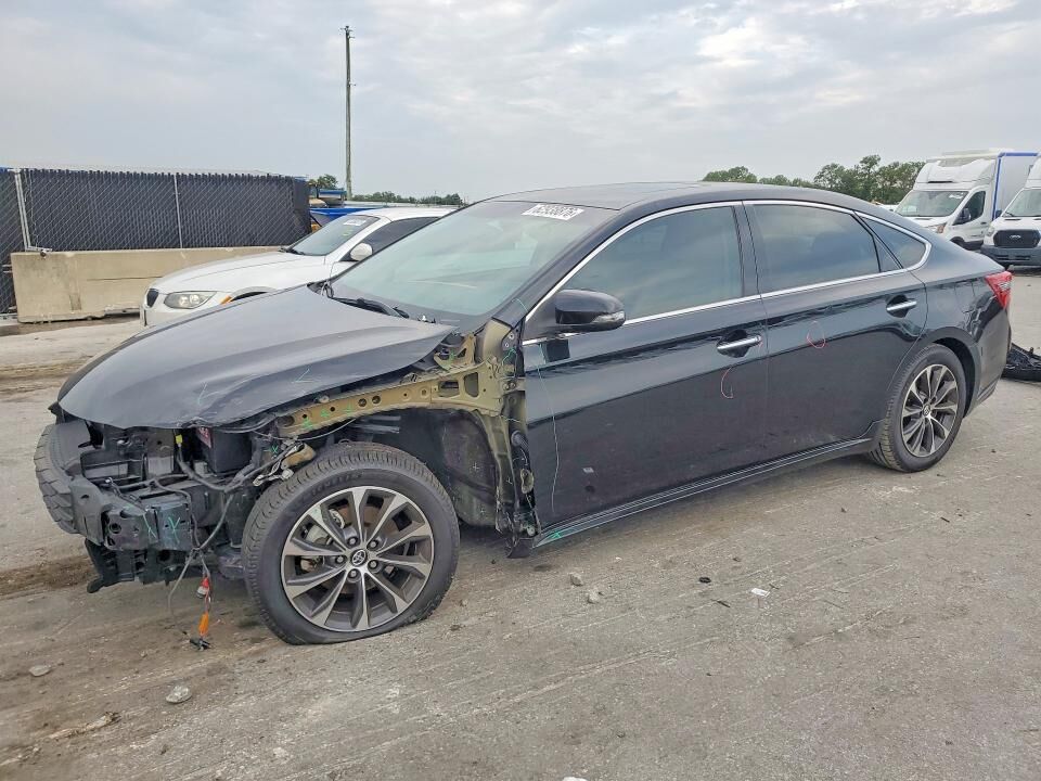 2016 TOYOTA Avalon