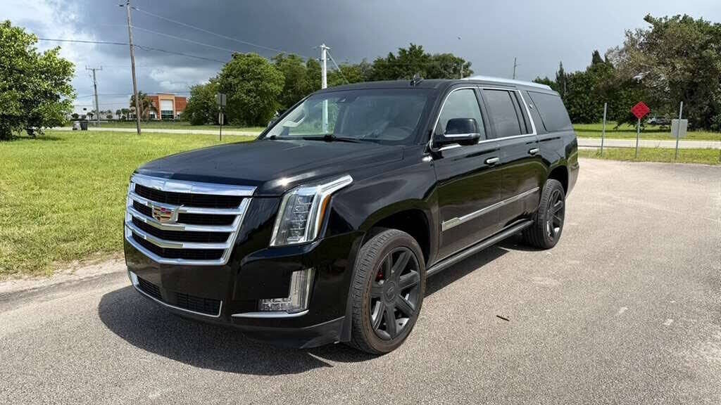 2016 CADILLAC Escalade