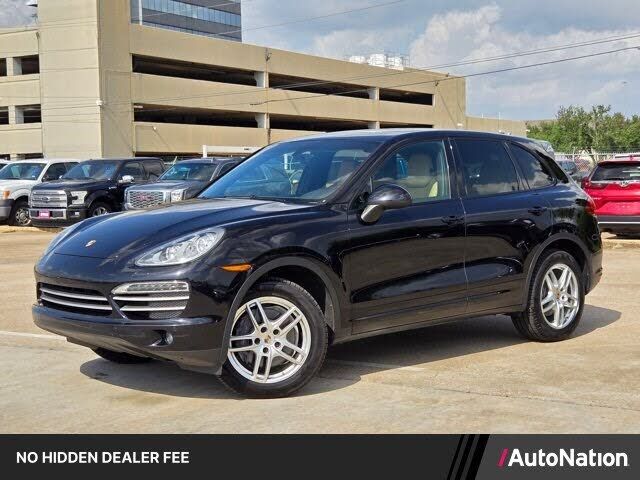 2014 PORSCHE Cayenne