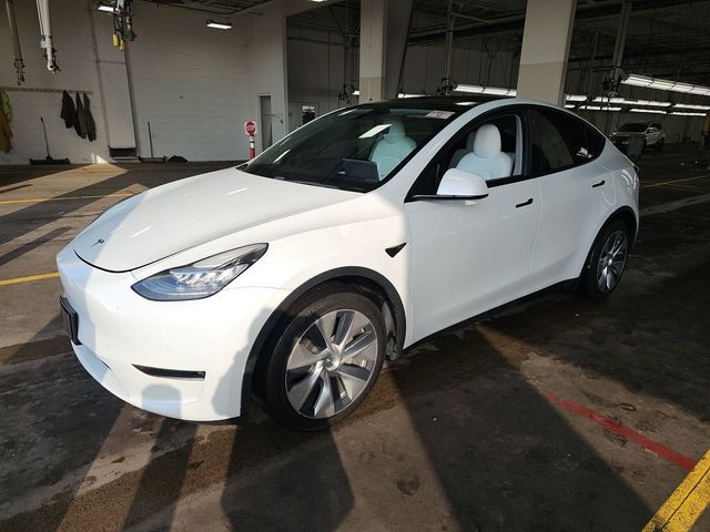 2021 TESLA Model Y