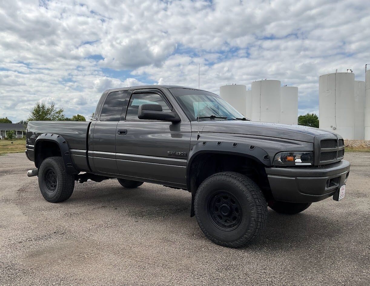 2002 DODGE Ram