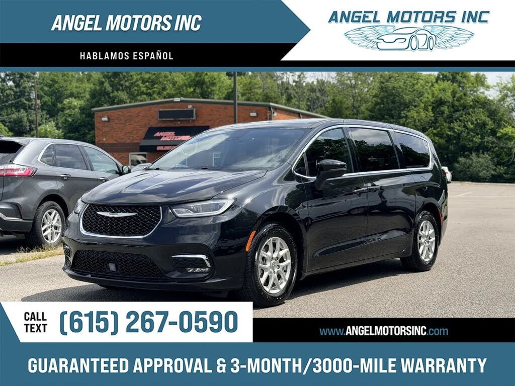 2023 CHRYSLER Pacifica