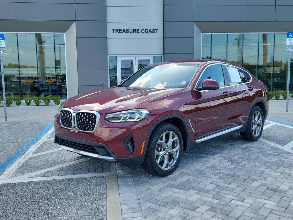 2025 BMW X4