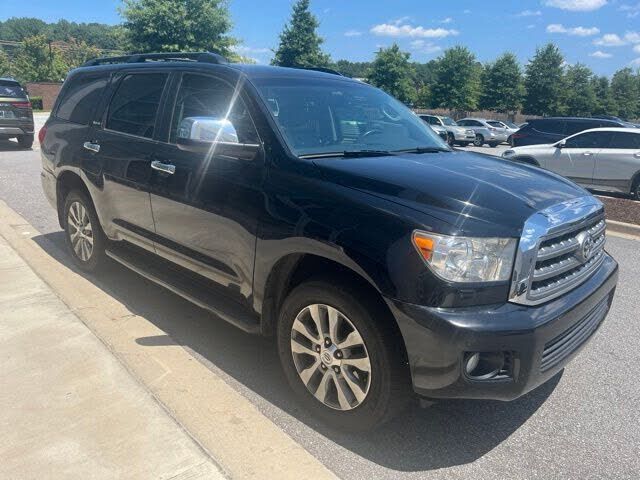 2016 TOYOTA Sequoia