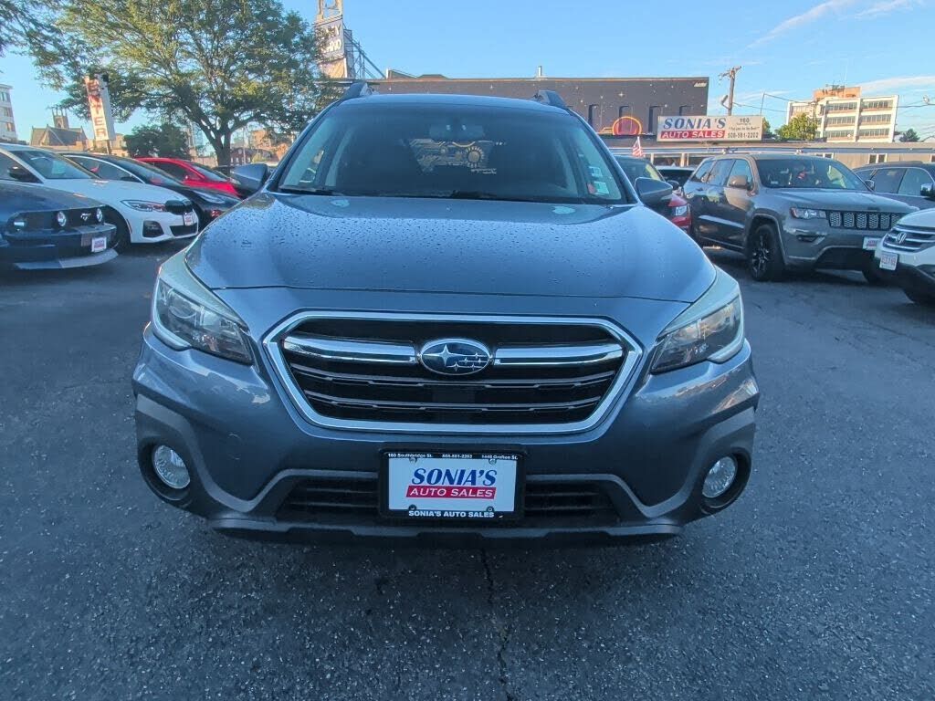 2018 SUBARU Outback
