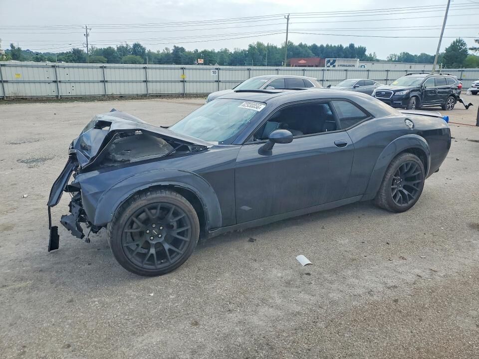 2016 DODGE Challenger