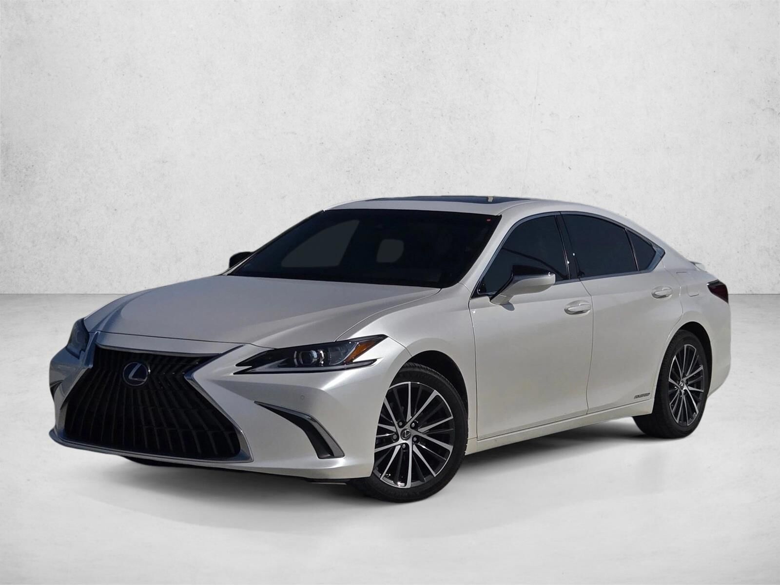2022 LEXUS ES