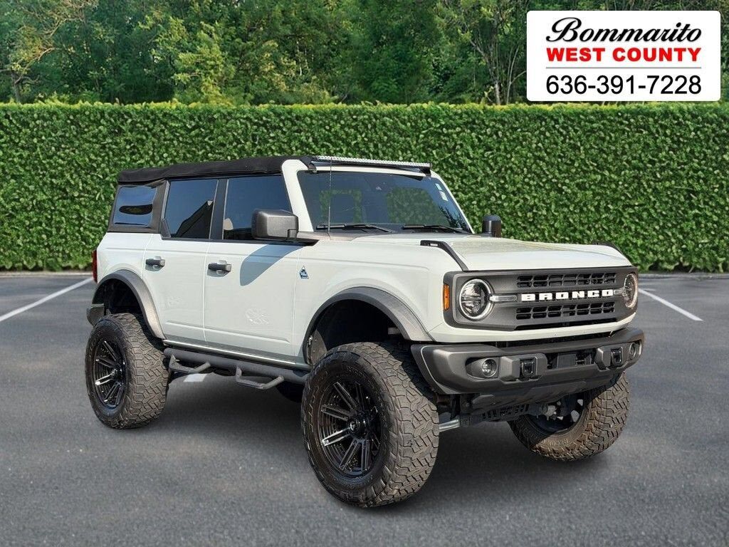 2023 FORD Bronco