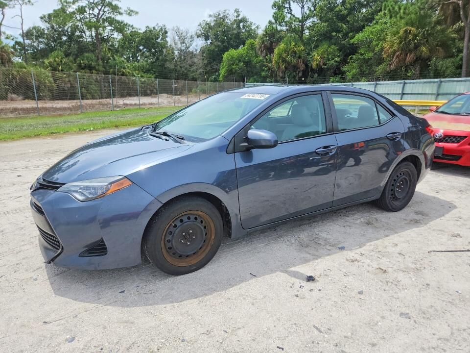 2017 TOYOTA Corolla