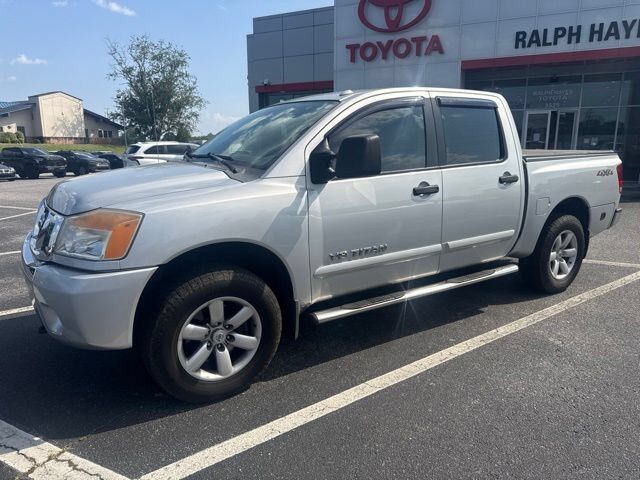 2012 NISSAN Titan