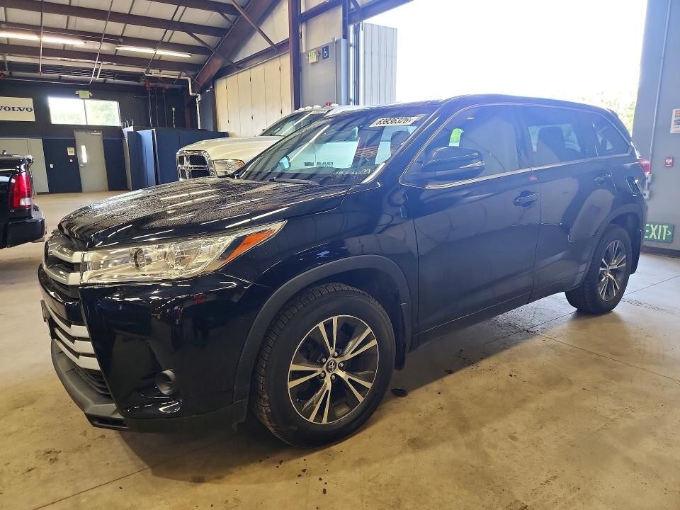 2018 TOYOTA Highlander